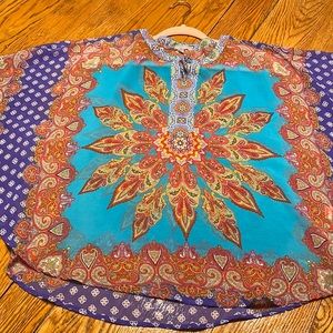 Valerie Stevens floral top, batwing style, small